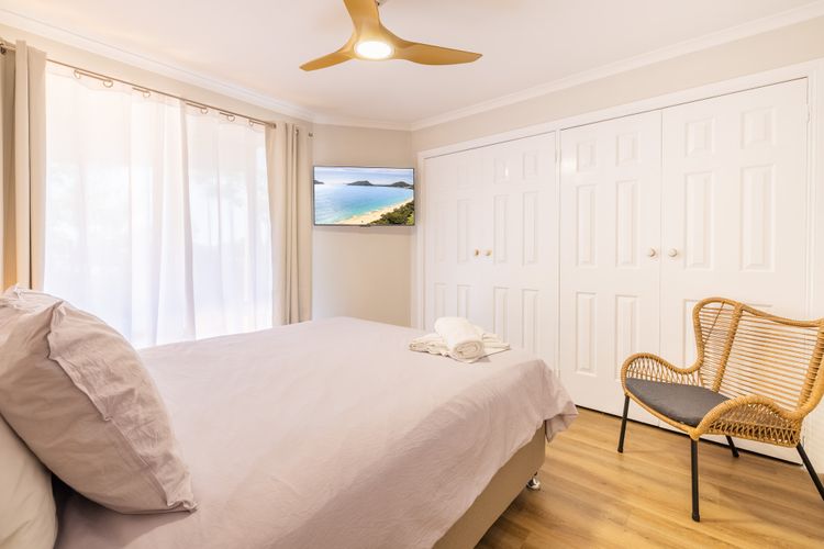 Tomaree Mews 5, 18 Tomaree St – Stunning townhouse in the heart of town