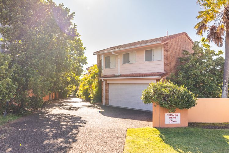 Tomaree Mews 5, 18 Tomaree St – Stunning townhouse in the heart of town