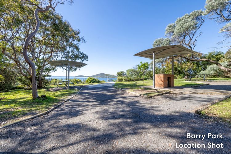 Finhouse, 48 Lentara St – Views, Linen, Wi-Fi and Air Con