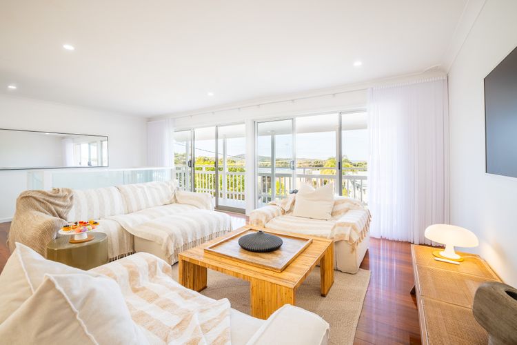Finhouse, 48 Lentara St – Views, Linen, Wi-Fi and Air Con