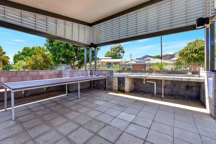 Seaspray Haven, 10 Seaspray Ave – air con, complex pool, Wi-Fi, Linen