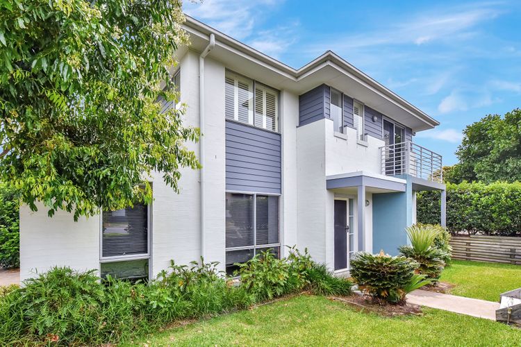 Seaspray Haven, 10 Seaspray Ave – air con, complex pool, Wi-Fi, Linen