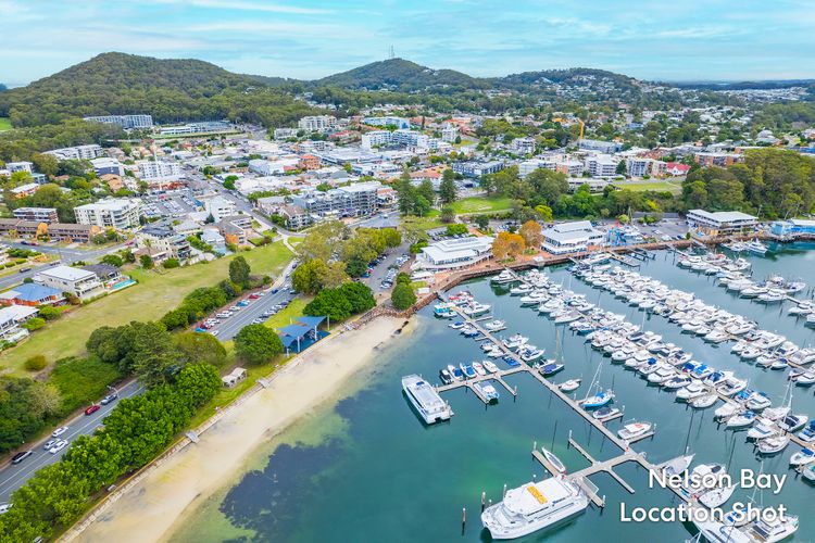 27a Dowling St – ducted air con, ground floor, close to the waterfront