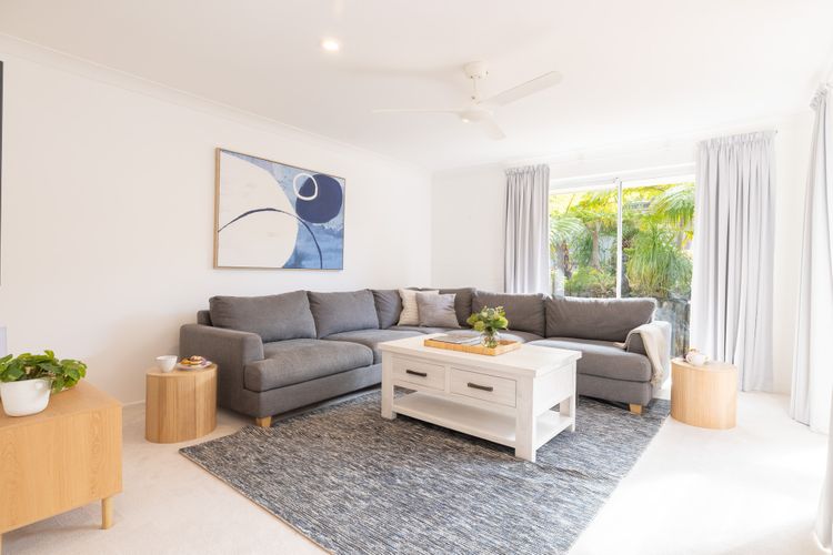 Refresh at Rocky, 134 Rocky Point Rd – Air Con, Wi-Fi, large yard