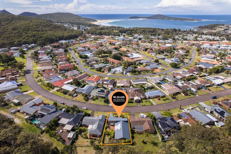 Refresh at Rocky, 134 Rocky Point Rd – Air Con, Wi-Fi, large yard