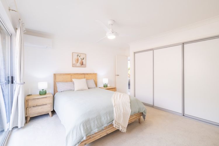 Refresh at Rocky, 134 Rocky Point Rd – Air Con, Wi-Fi, large yard