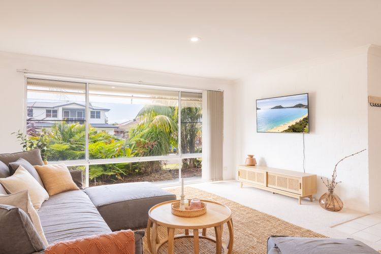 Refresh at Rocky, 134 Rocky Point Rd – Air Con, Wi-Fi, large yard