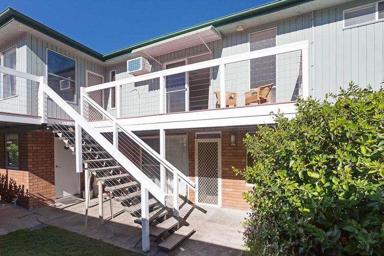 Hibiscus Court, 2/9 Government Road – fantastic air conditioned 3 bedroom unit with WIFI