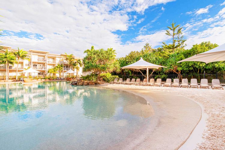 Resort Apartment 8126 Two Bedroom at Bells Blvd