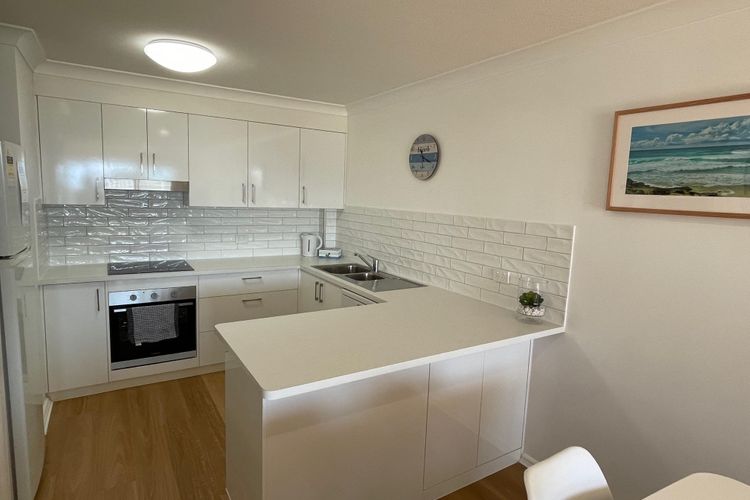 Cabarita Beachfront Superior Ocean 11