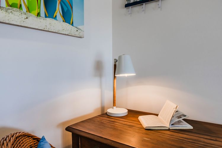 Sunrise Cove  2 Bedroom Waterfront 8