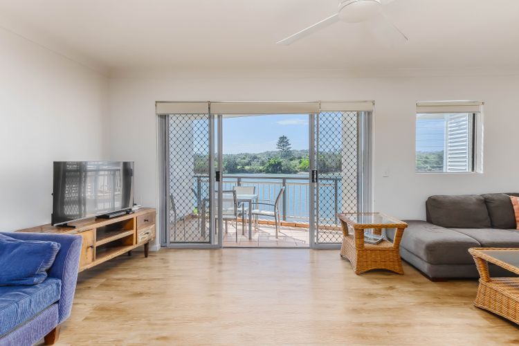 Sunrise Cove  2 Bedroom Waterfront 8