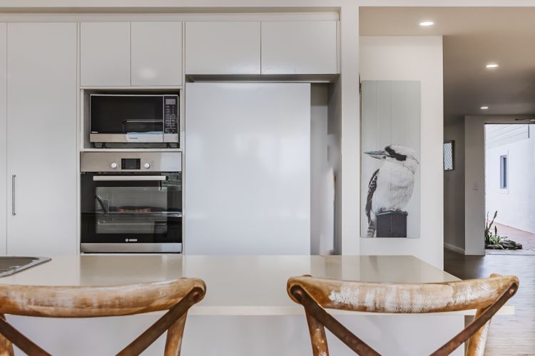 Sunrise Cove  2 Bedroom Waterfront 8