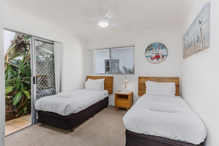 Sunrise Cove  2 Bedroom Waterfront 8