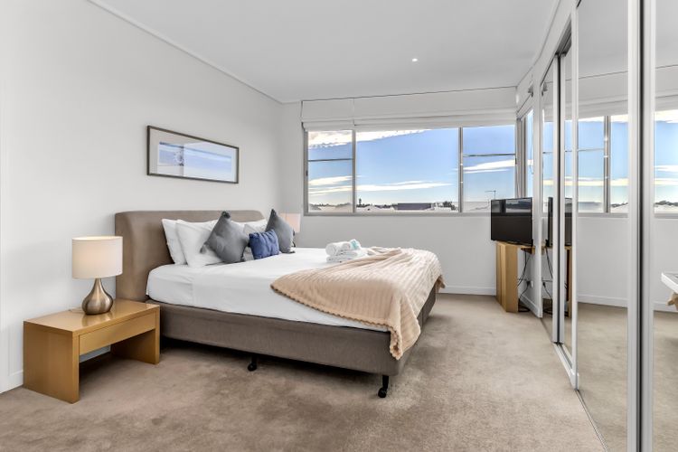 Luxury Apartment 1328 at Bells Boulevard
