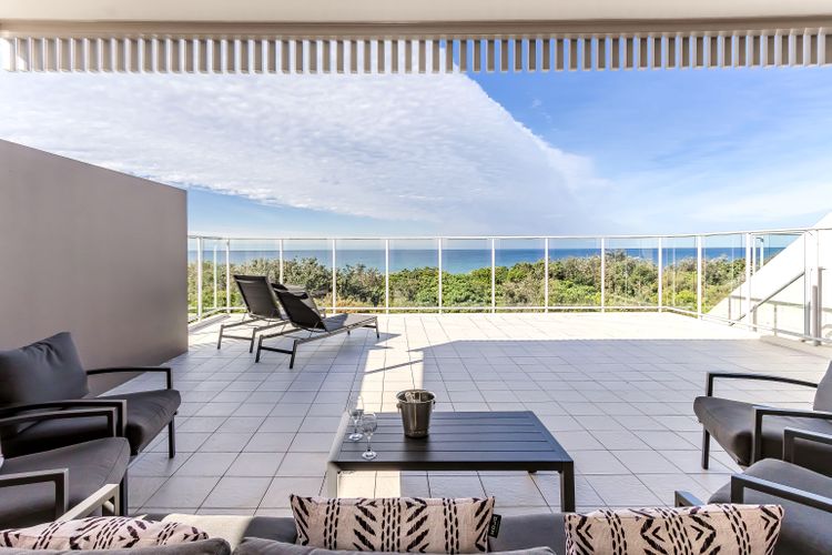 Luxury Apartment 1328 at Bells Boulevard