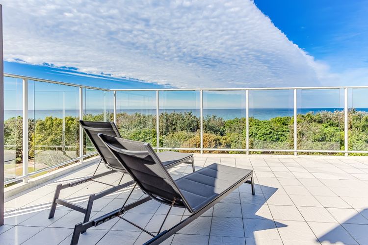 Luxury Apartment 1328 at Bells Boulevard