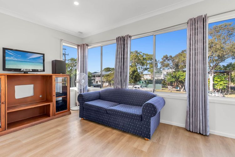 Boronia Avenue, 18