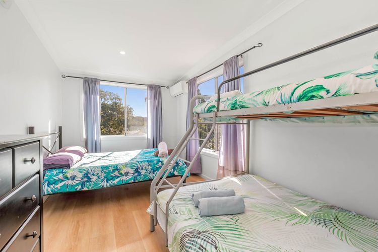 Boronia Avenue, 18