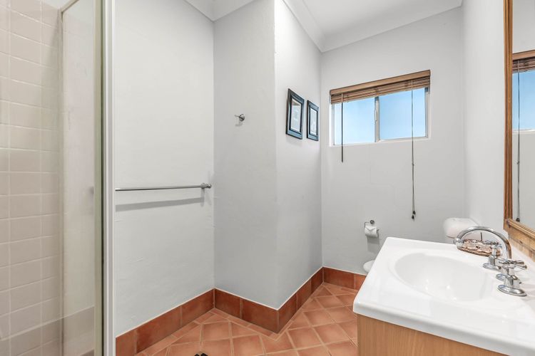 Boronia Avenue, 18