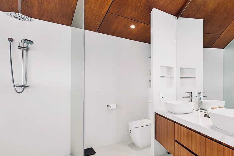 The Hideaway – 3 Bedrooms – Private Pool – Decks