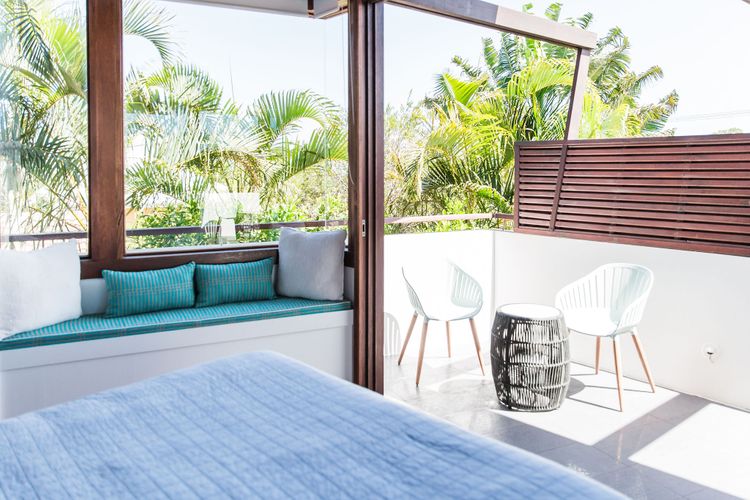 The Hideaway – 3 Bedrooms – Private Pool – Decks