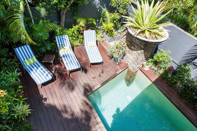 The Hideaway – 3 Bedrooms – Private Pool – Decks