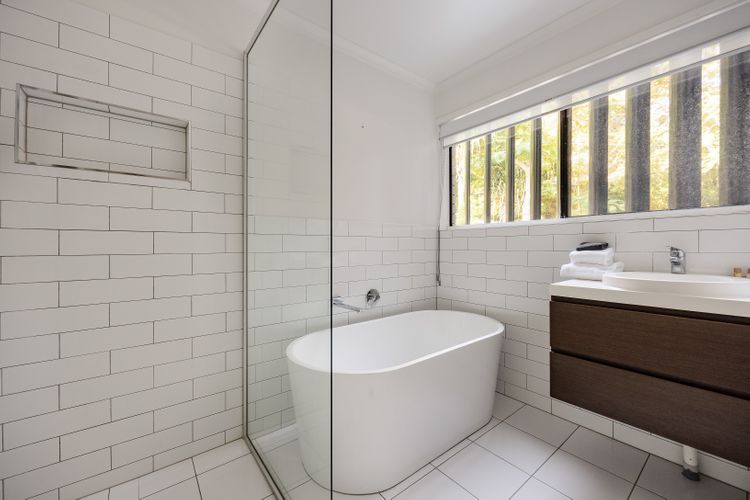 The Lookout – 3 bedrooms – Private Pool – Views