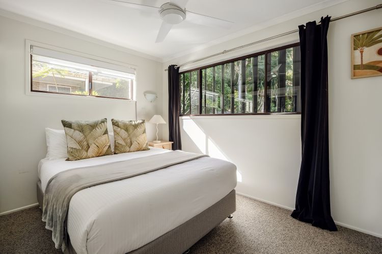 The Lookout – 4 Bedrooms – Pool – Views – Pets
