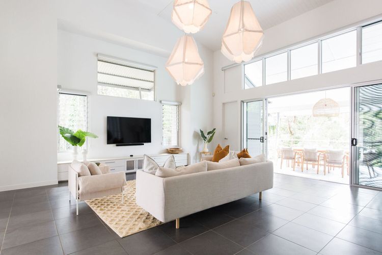 Mamilla Beach House – Pool – Designer – Media room