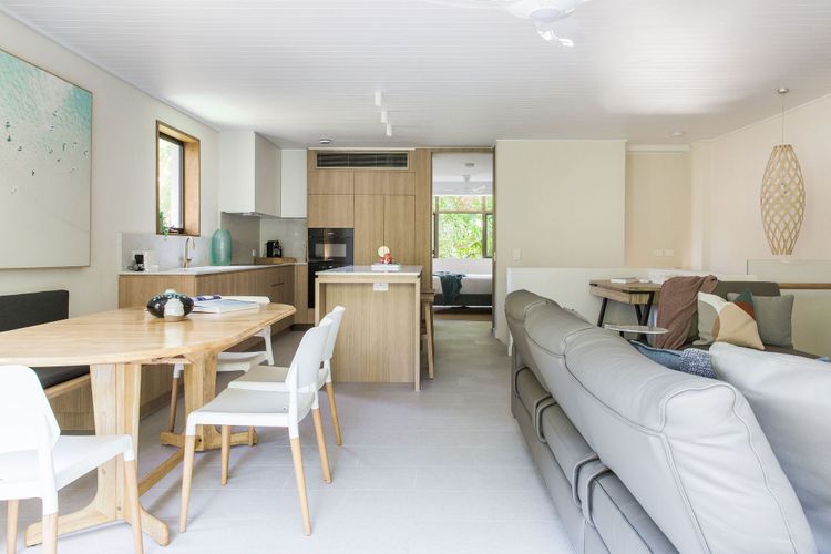 Tea Trees One – beach apartment and location!