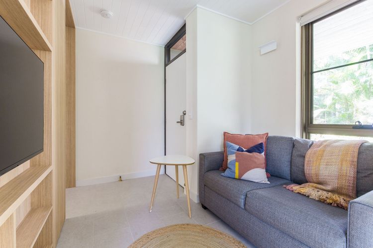 Tea Trees One – beach apartment and location!