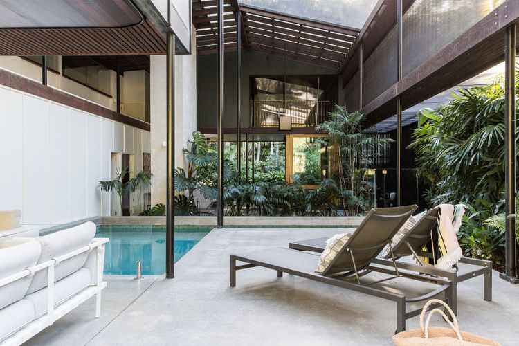 The Rainforest Retreat, Little Cove