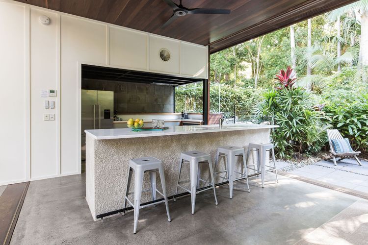 The Rainforest Retreat, Little Cove