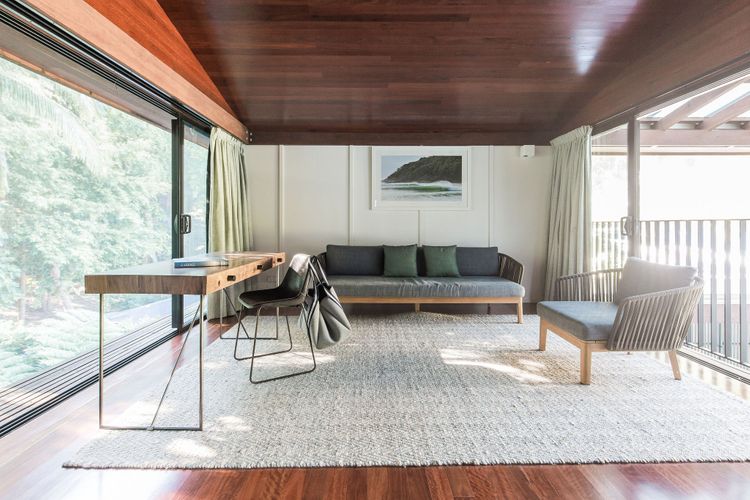 The Rainforest Retreat, Little Cove