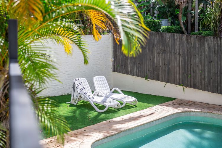 The Laguna Lodge – relax in style.