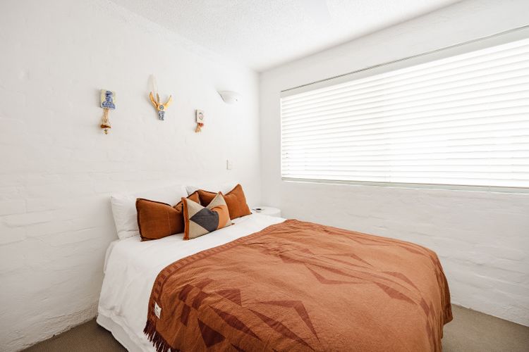 HYDRA – 3 BEDROOMS, OCEAN VIEWS, POOL