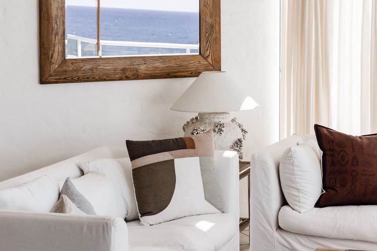 HYDRA – 3 BEDROOMS, OCEAN VIEWS, POOL
