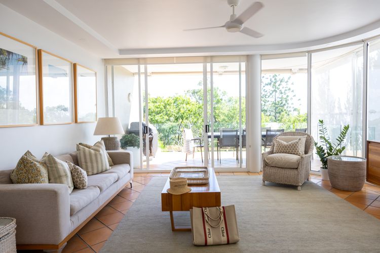 CUVEE – Beach, views, relax in style
