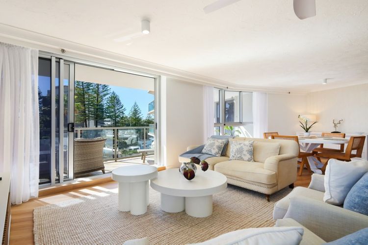 Lounge area