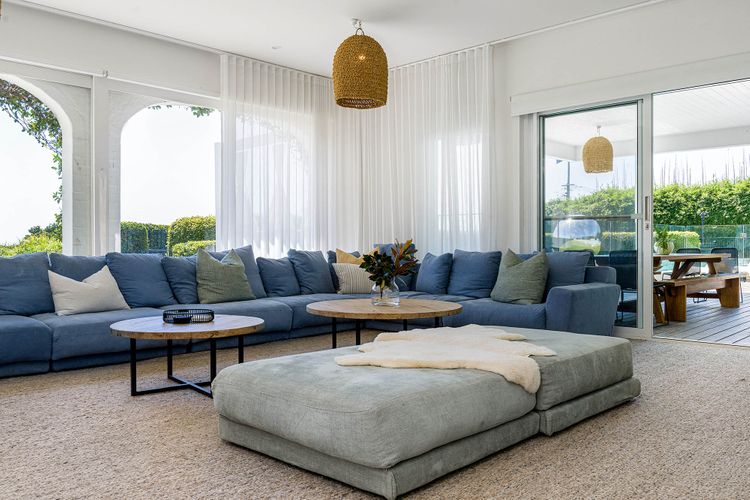 Villa St Helena – grand 7 BR estate with 25m pool