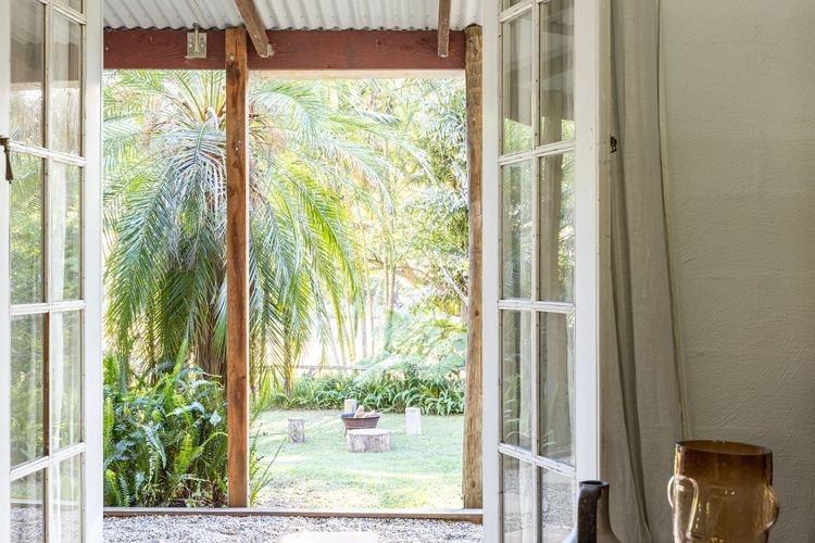 Byron Hinterland Escape immersed in nature
