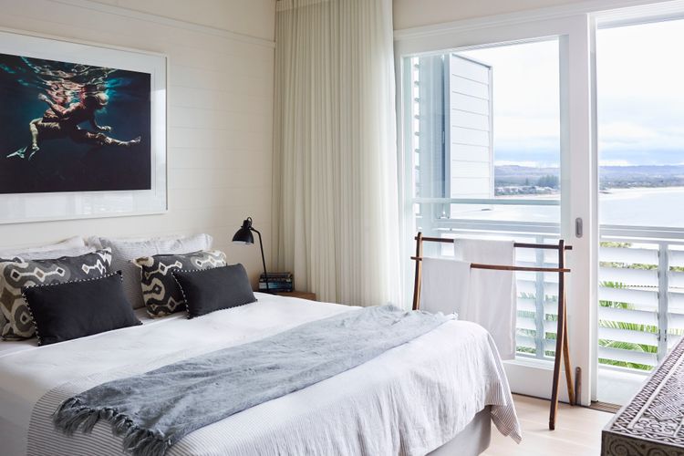 Ayindi Byron Bay – Designer Beach House with Epic Views