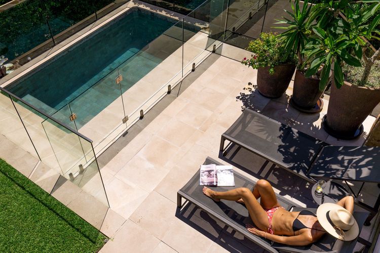 Ayindi Byron Bay – Designer Beach House with Epic Views
