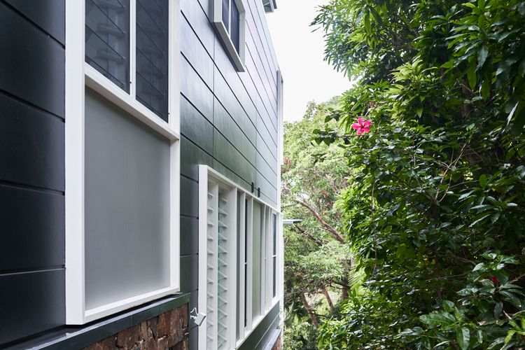 Ayindi Byron Bay – Designer Beach House with Epic Views