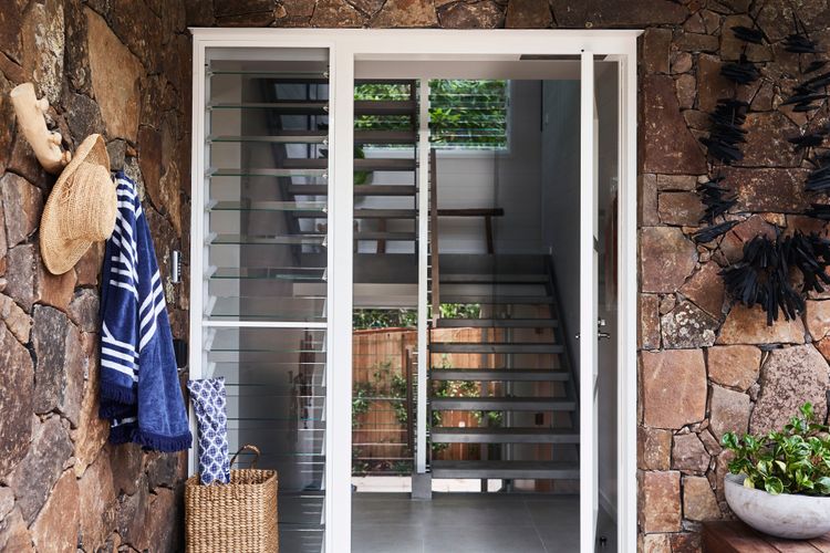 Ayindi Byron Bay – Designer Beach House with Epic Views
