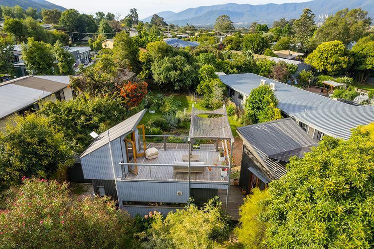The Secret Garden Alpine Retreat