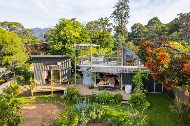 The Secret Garden Alpine Retreat