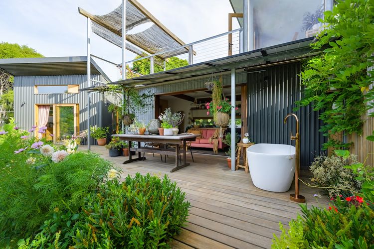 The Secret Garden Alpine Retreat