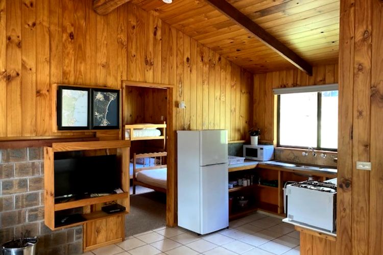 Woodbine Park Eco Cabin 03